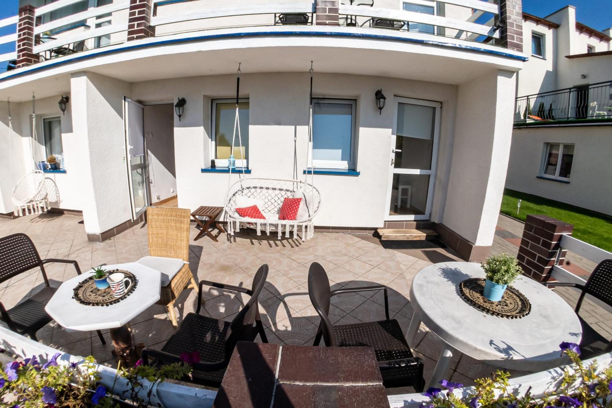 Hotel Avista Mielno à Unieście Extérieur photo
